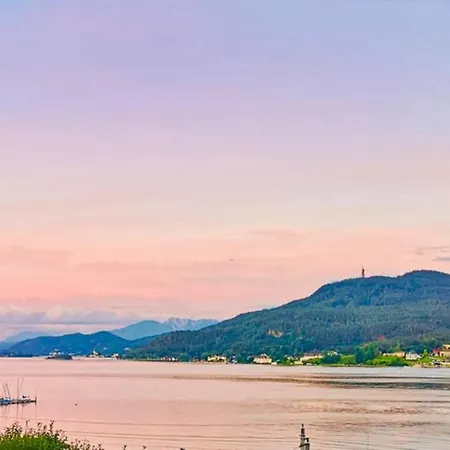 Bellevue Wörthersee - Vierbeiner Herzlich Willkommen - Privater Seezugang Apartment