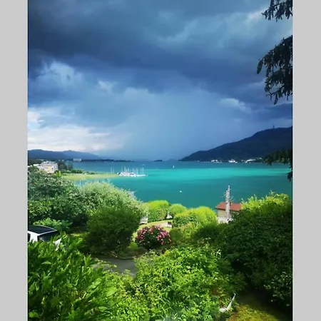 Bellevue Wörthersee - Vierbeiner Herzlich Willkommen - Privater Seezugang