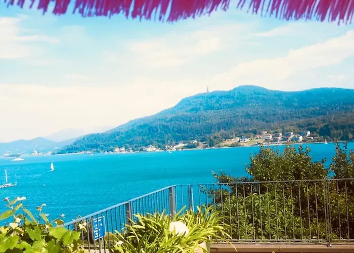 Bellevue Woerthersee - Privater Seezugang, Hunde Auch Herzlich Willkommen (adults Only) * Toschling